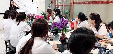 老师授课