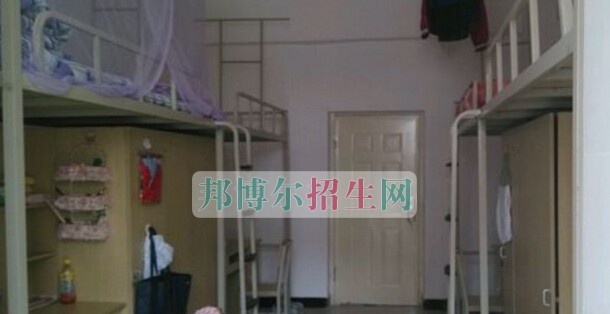 贵州毕节卫生学校