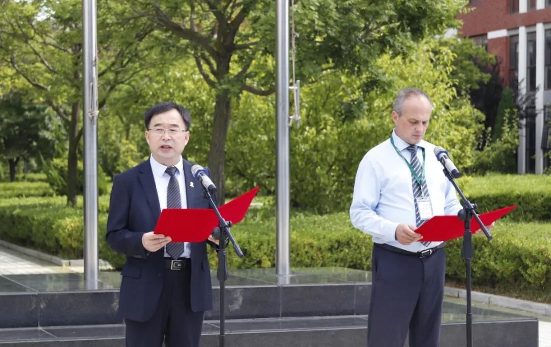 大连枫叶国际学校