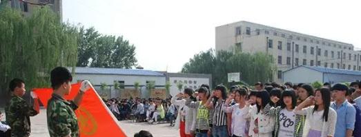 2023邢台现代职业学校多少钱(学费明细)