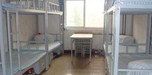 陕西商贸学院附属中职校