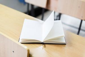 华北电力大学在职研究生什么时候上课