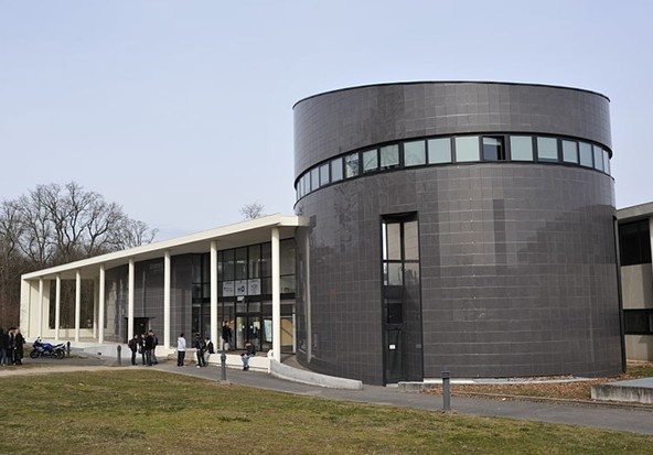 奥尔良大学