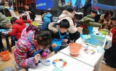 湖州帕丁顿双语学校齐心"鞋"力公益活动