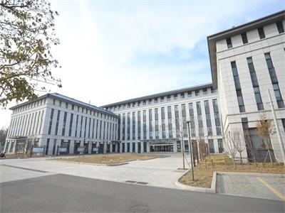 青岛博格思学校