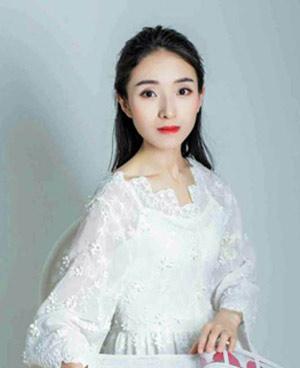 李秋月