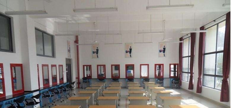 信阳建筑工程学校