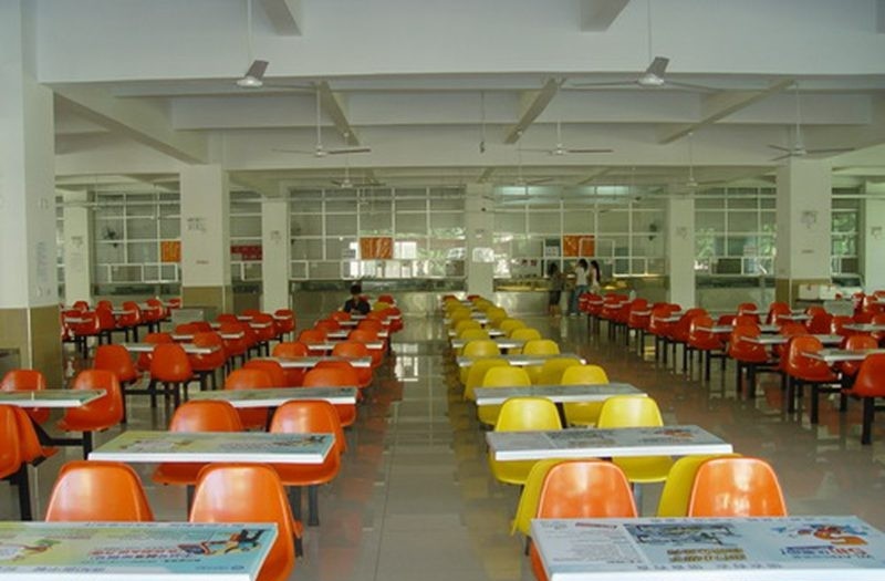 安乡县职业中专学校