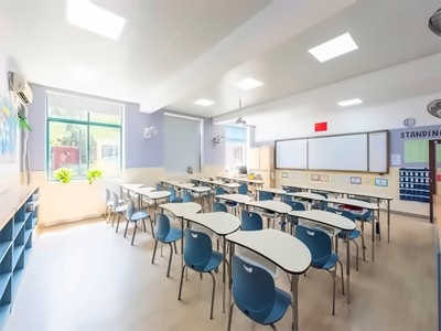 上海市燎原双语学校校园环境