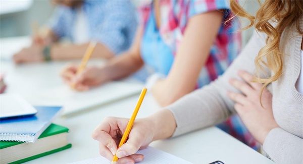 2023四川托普计算机职业学校开设的专业一览表