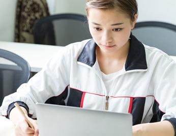 适合学员