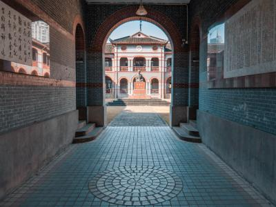 华东政法大学-美国预科课程