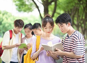 流利与外国人交流