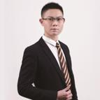 何徕
