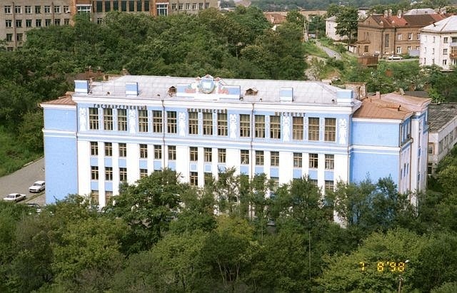 符拉迪沃斯托克国立医科大学