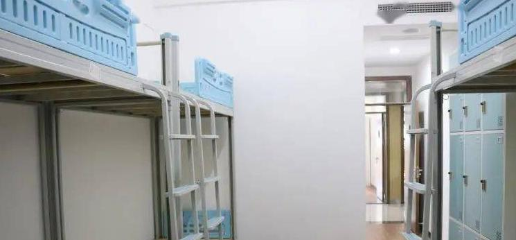 重庆工贸高级技工学校2022年宿舍条件