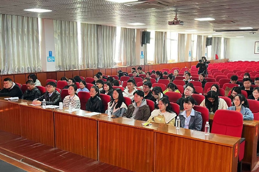 丰城中等专业学校