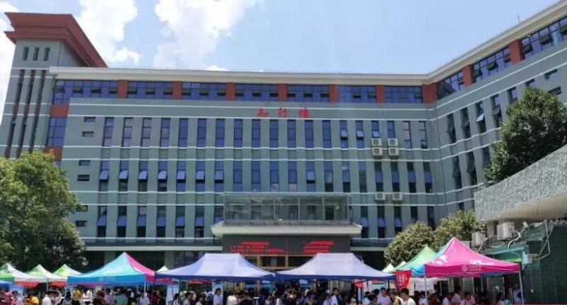 黔东南州工业学校2020年招生办