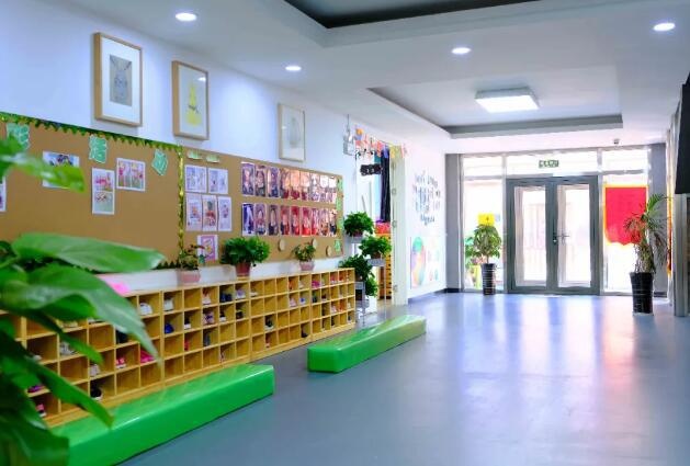 北京市私立树人瑞贝学校