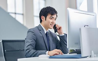 三年及以上前端工作经验