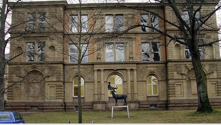 卡尔斯鲁厄国立造型艺术学院