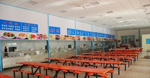 南充电子技术学校宿舍条件