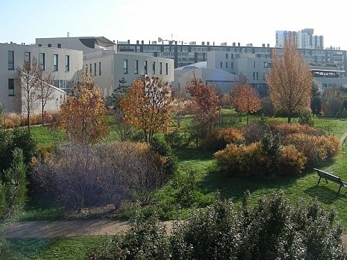 高等人文科学师范学校