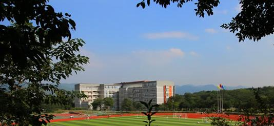 广西建筑材料工业技工学校