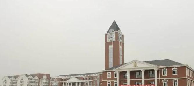 重庆史迪威外语学校初中部怎么样