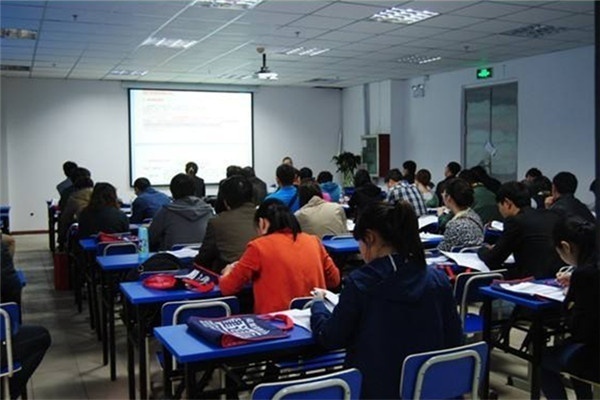 学校环境