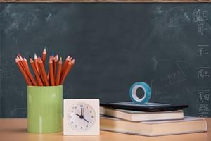 河南财经政法大学在职研究生考试高吗