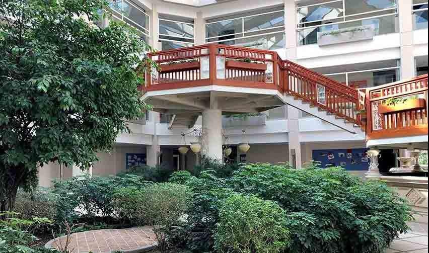 北京明诚外国语学校-黄石学院