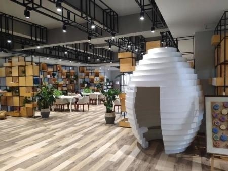 Brown Study Station.jpg