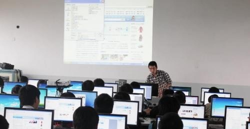 资中县双龙职业中学有哪些专业