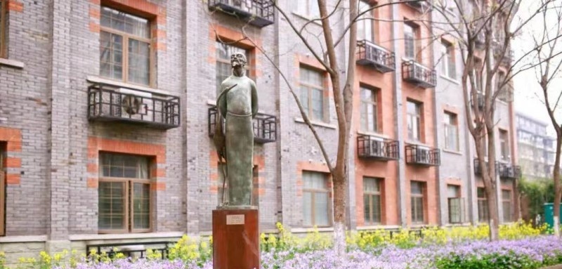 玉溪工业财贸学校