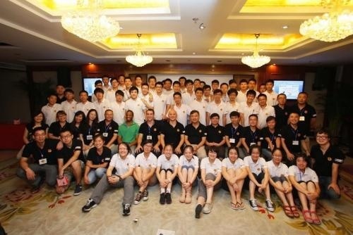 乐博士机器人教育