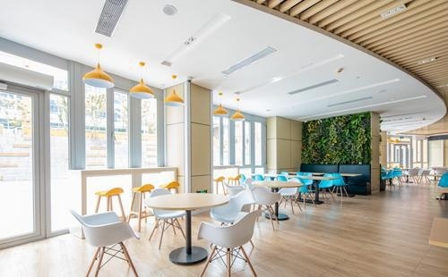 上海华二紫竹学院