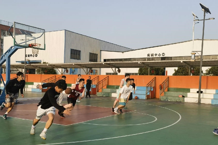 丰城中等专业学校