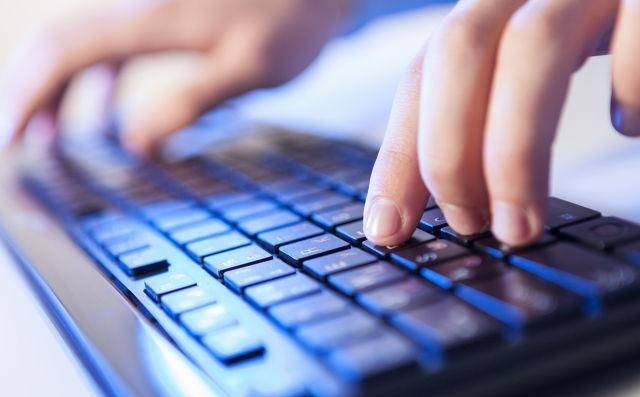 电脑主机怎么保养