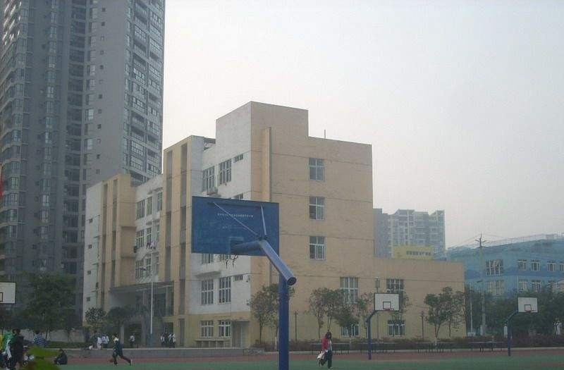 成都青苏职业中专学校
