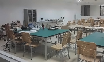 上海铭远双语高级中学海洋知能机器人课堂