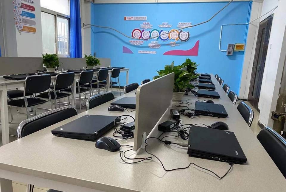 石家庄现代经贸中等专业学校