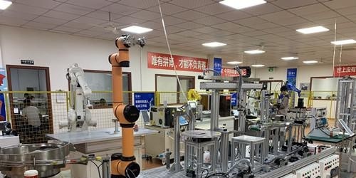 广西商业技师学院