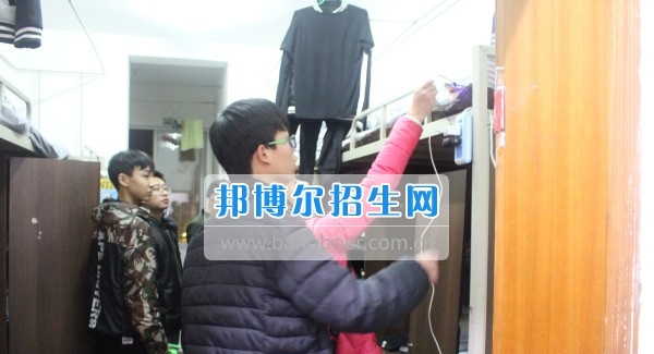 四川省食品药品学校