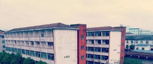 南城职业中等专业学校