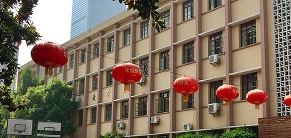 武汉中等职业艺术学校