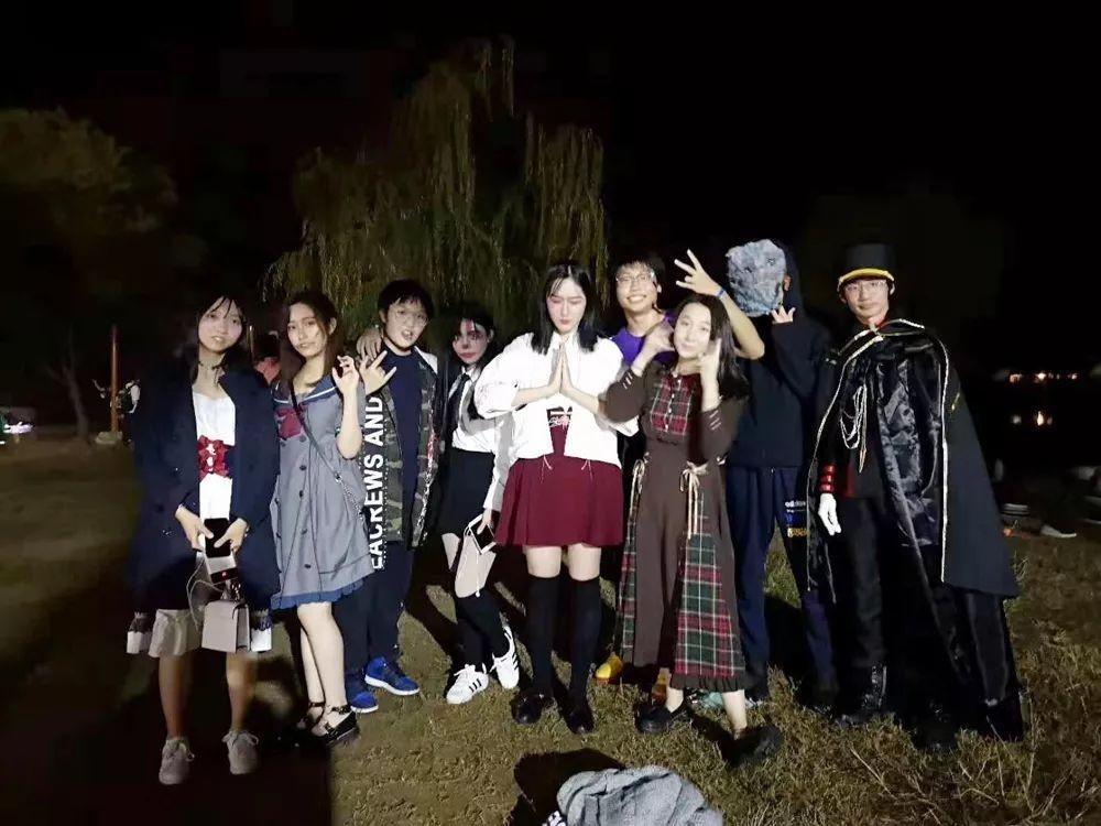 学生活动.jpg