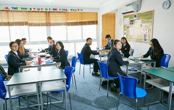 小班教学.jpg
