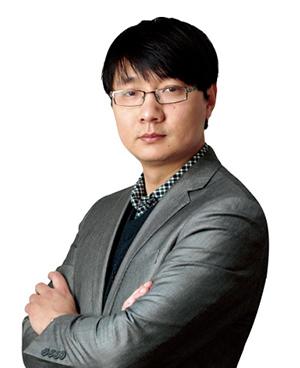 黄靖