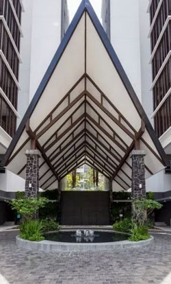 酒店与旅游管理专业